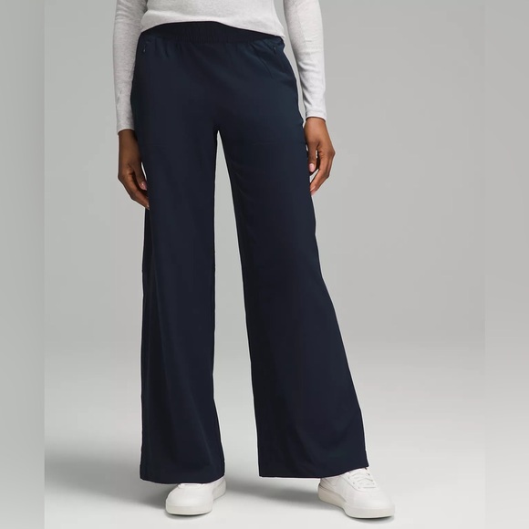 Lululemon Swift Wide-Leg Mid-Rise Pant *Full Length Size 6 - True Navy - Picture 1 of 8